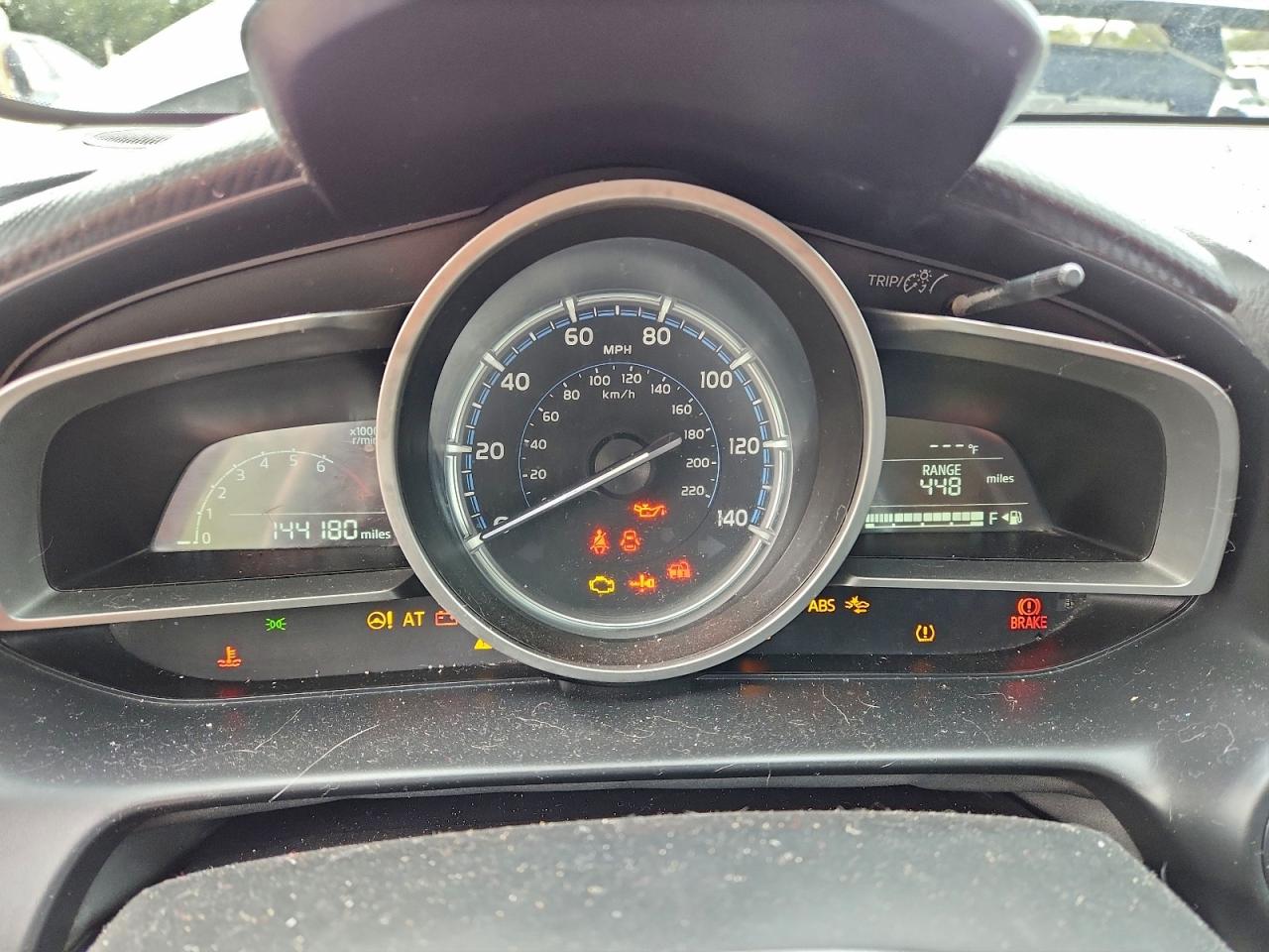 Toyota Yaris Le Image 7