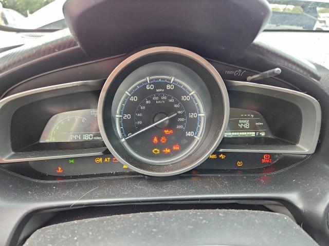 Toyota Yaris Le Image 7