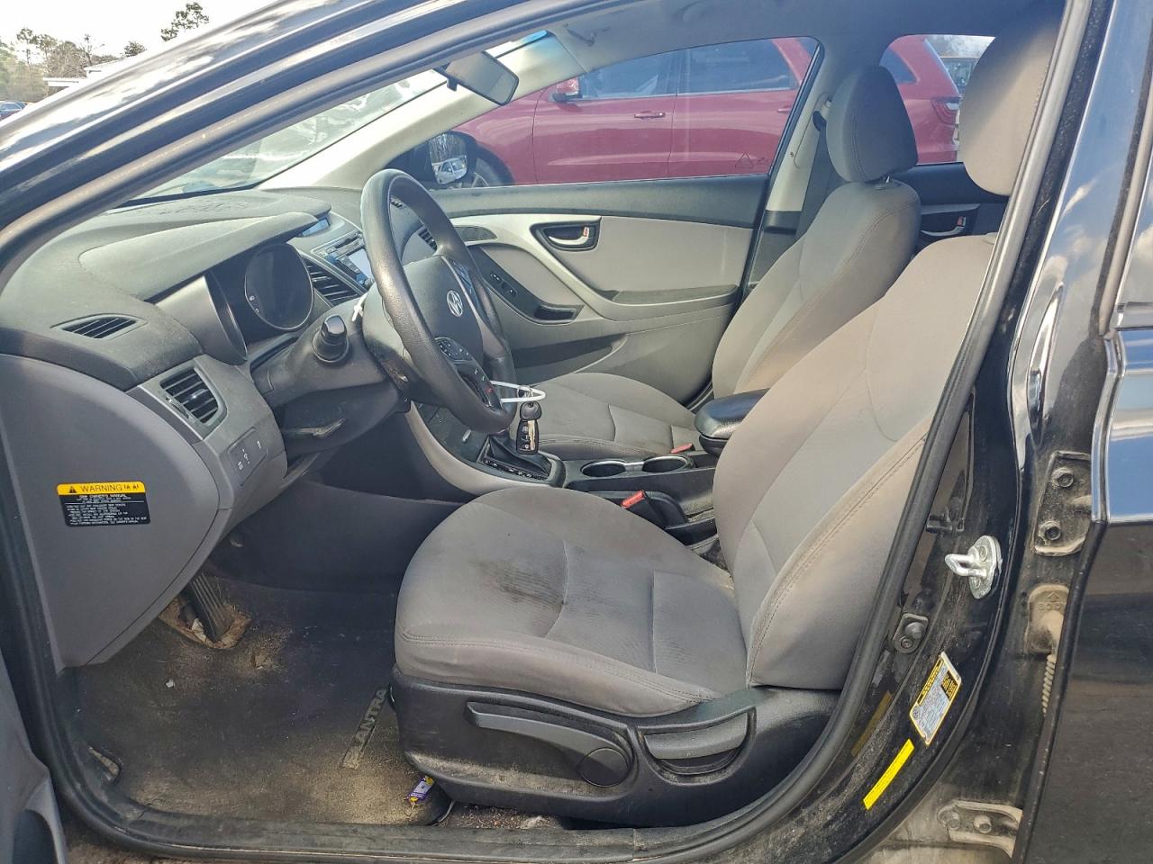 Hyundai ELANTRA Se Image 7