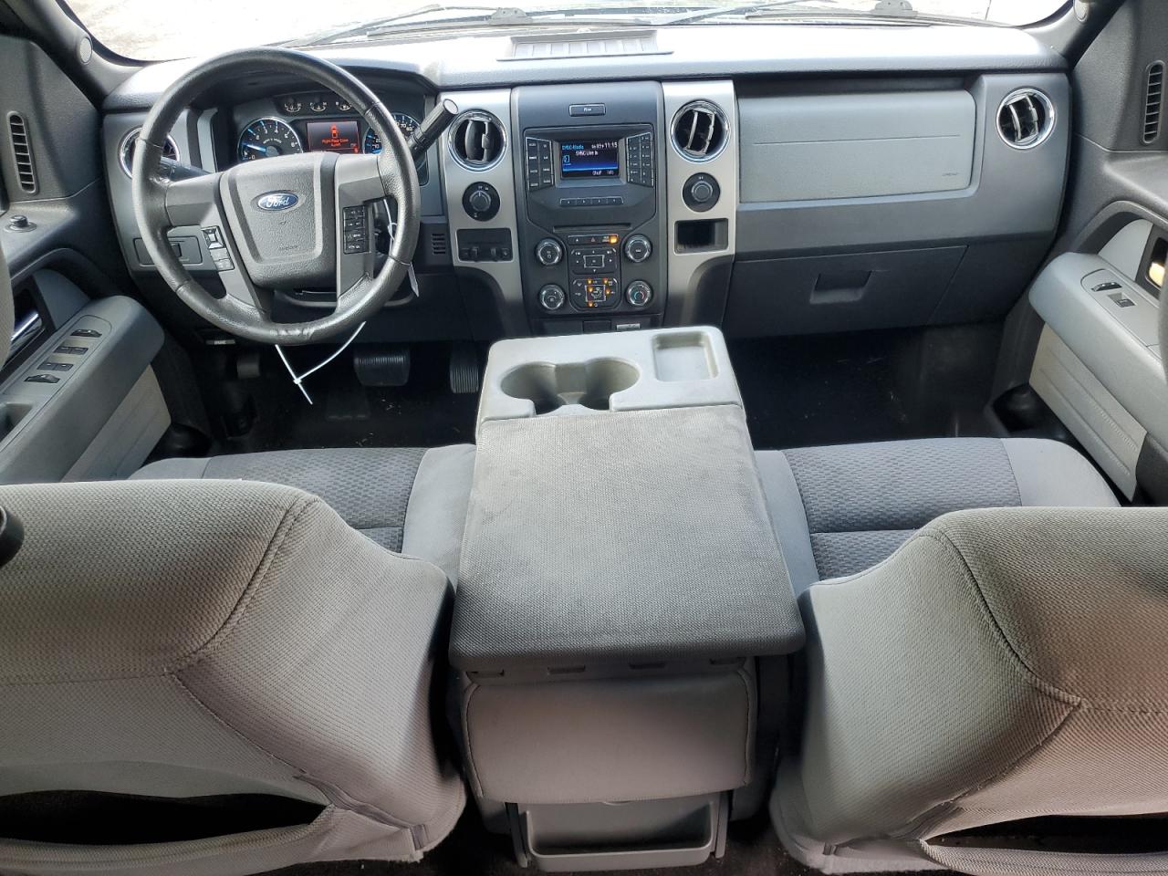 Ford F-150 Supercrew Image 12