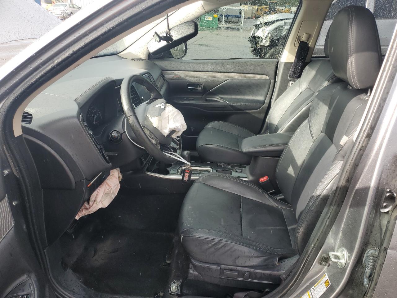 Mitsubishi Outlander Se Image 9