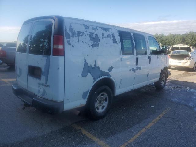 Chevrolet Express Image 2