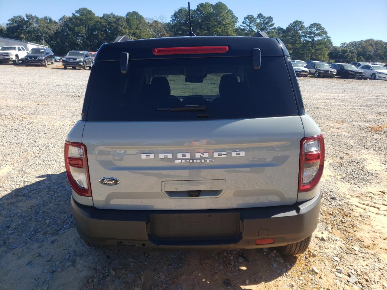 Ford Bronco Outer Banks Image 8