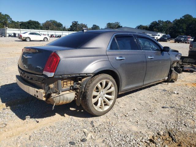 Chrysler 300 Image 4