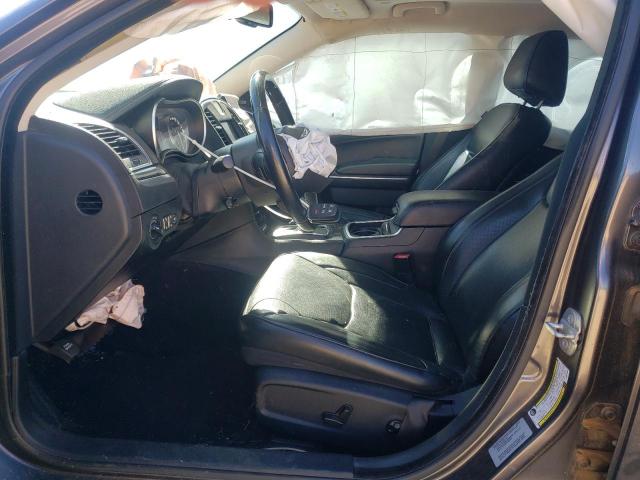 Chrysler 300 Image 7