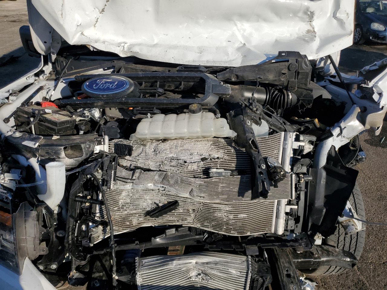 Ford F-150 Supercrew Image 10