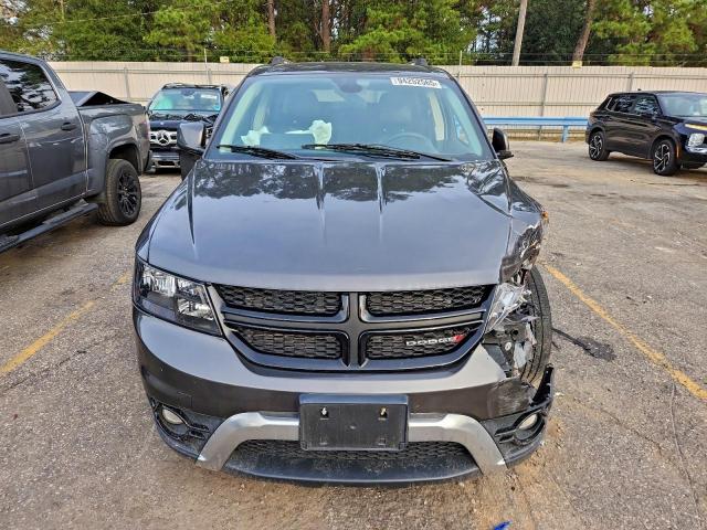 Dodge Journey Crossroad Image 7