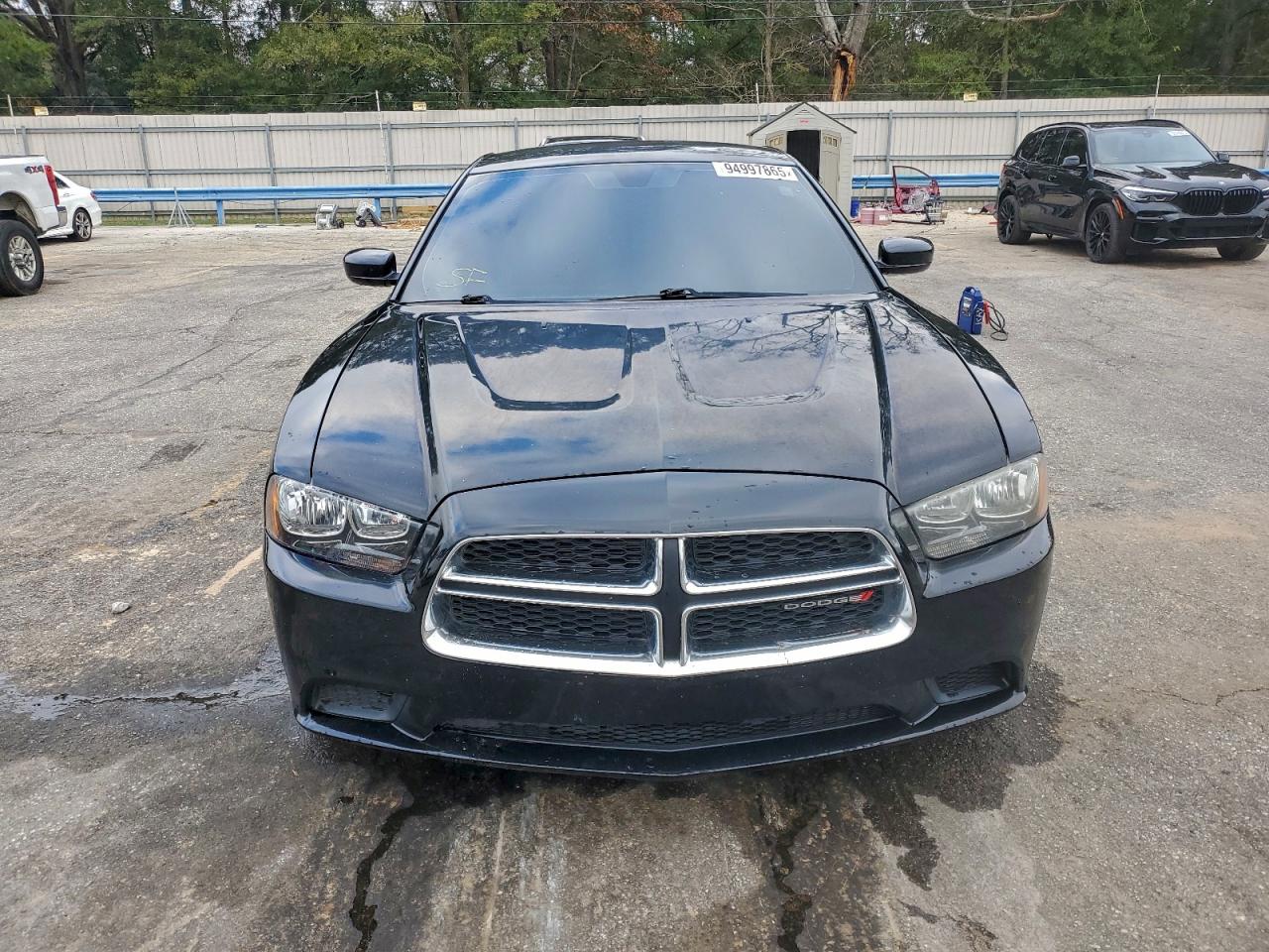 Dodge Charger Se Image 2