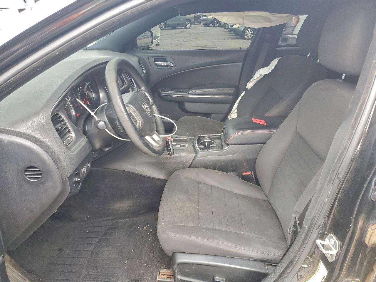 Dodge Charger Se Image 3