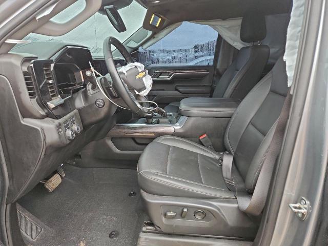 Chevrolet Silverado K1500 Ltz Image 5