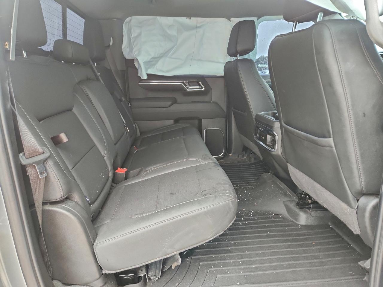 Chevrolet Silverado K1500 Ltz Image 10