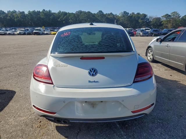 Volkswagen Beetle Se Image 5