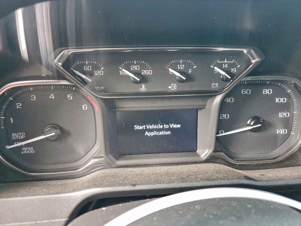 GMC Sierra C1500 Elevation Image 5