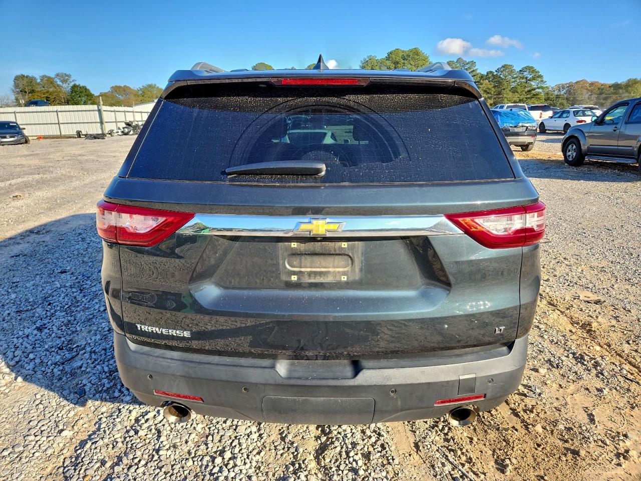 Chevrolet Traverse Lt Image 2
