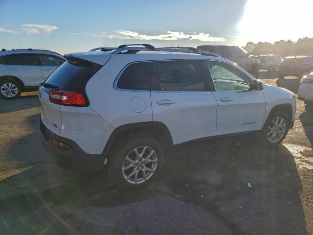 Jeep Grand Cherokee Latitude Plus Image 2