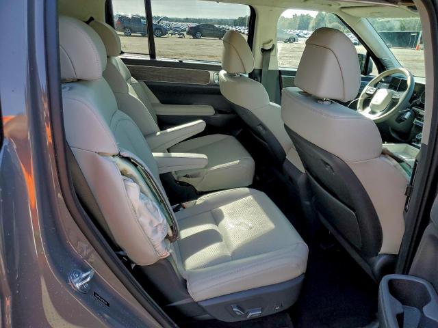 Hyundai SANTA FE Calligraphy Image 12