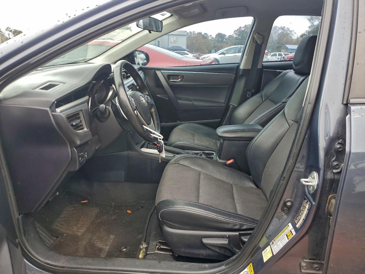 Toyota Corolla L Image 7