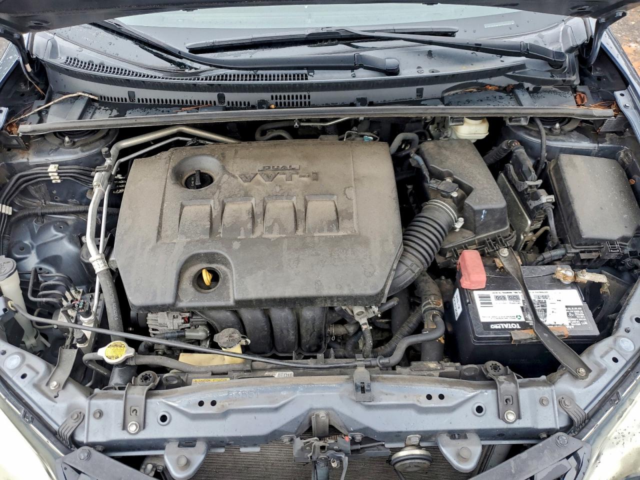 Toyota Corolla L Image 4