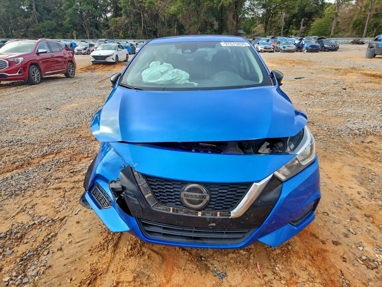 Nissan Versa S Image 10