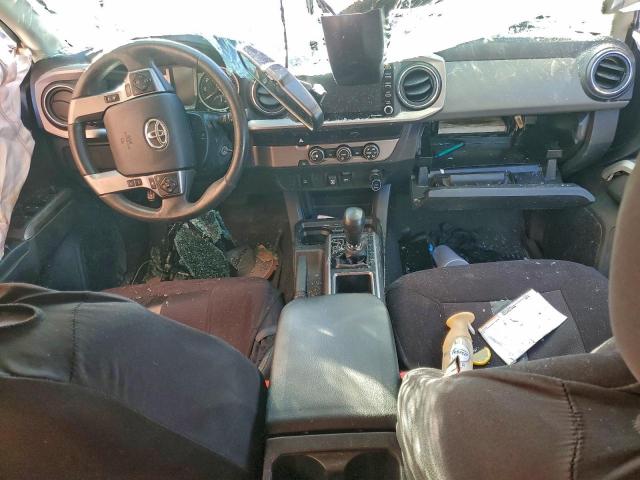 Toyota Tacoma Double Cab Image 9