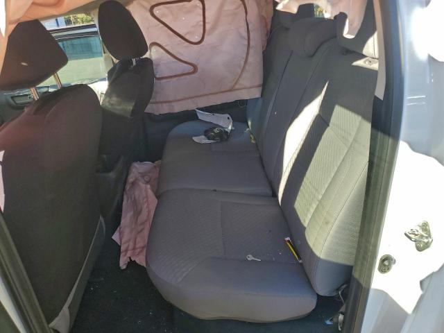 Toyota Tacoma Double Cab Image 11