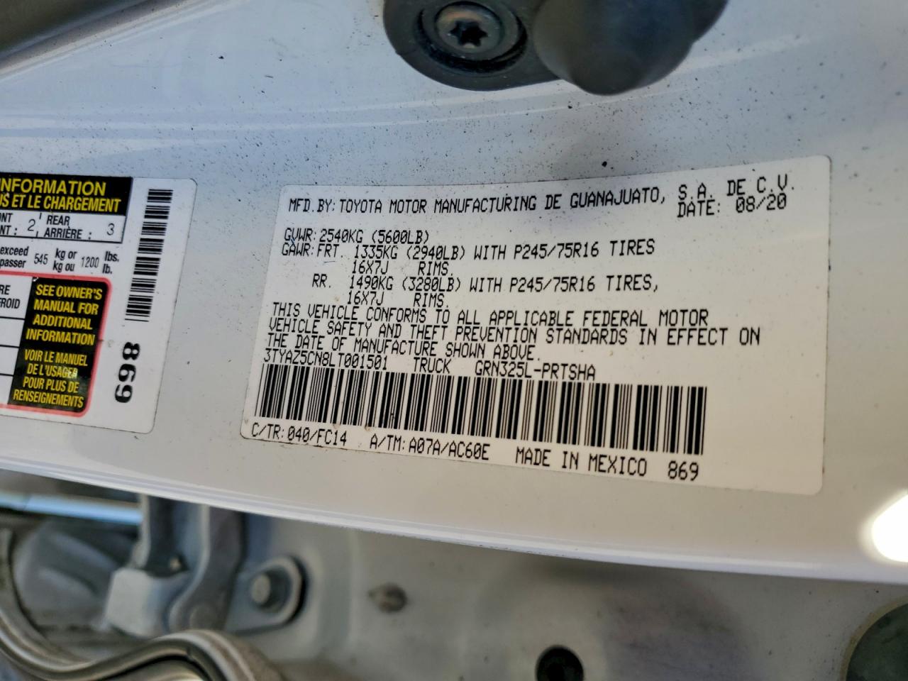 Toyota Tacoma Double Cab Image 10