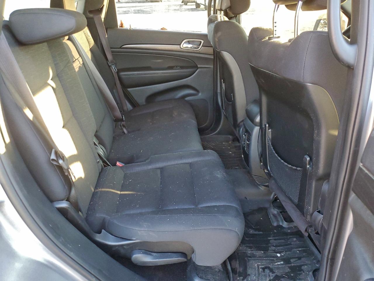 Jeep Grand Cherokee Laredo Image 7