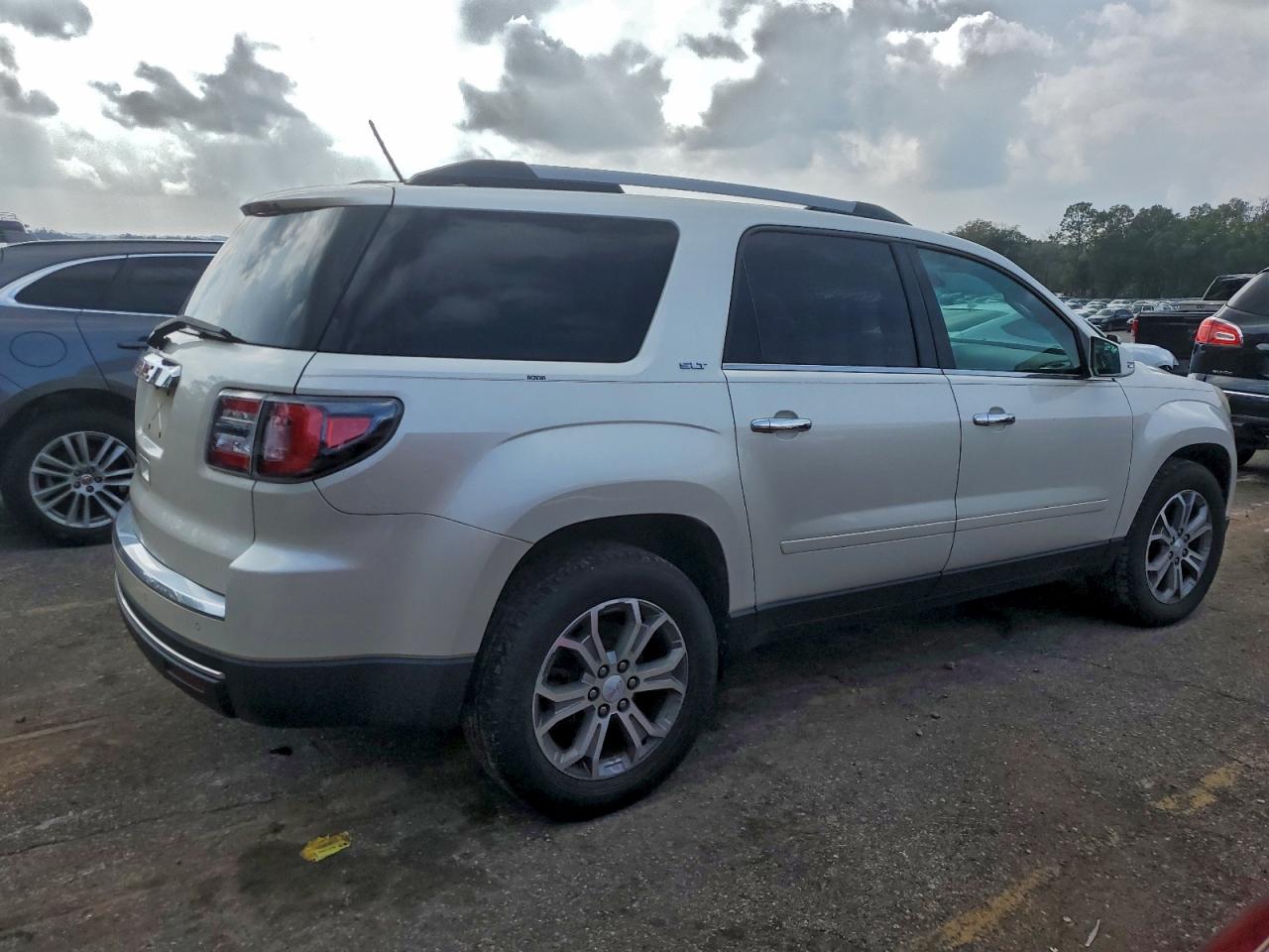 GMC Acadia Slt-1 Image 8
