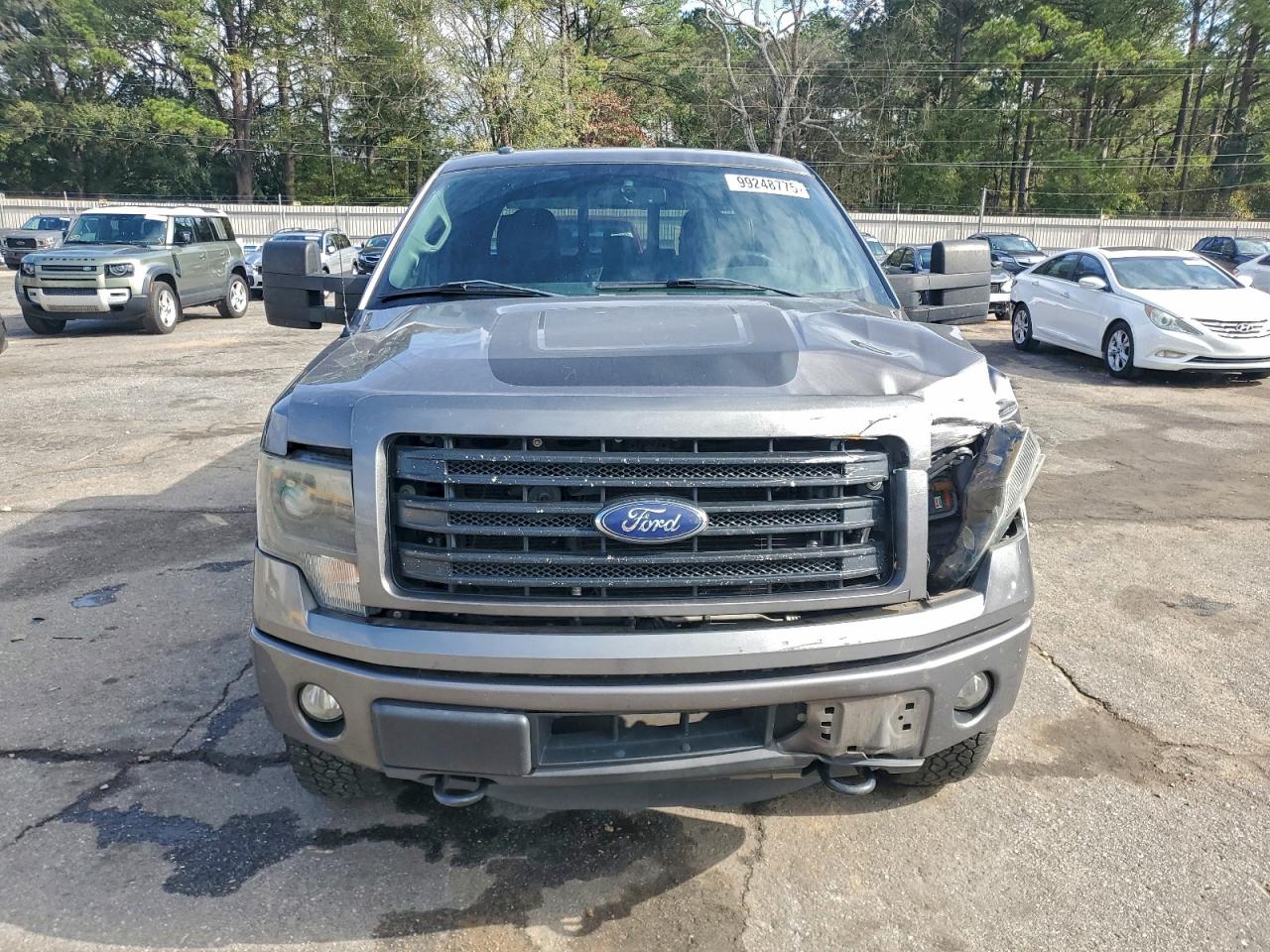 Ford F-150 Supercrew Image 6