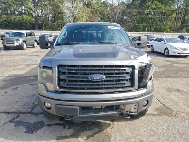Ford F-150 Supercrew Image 6