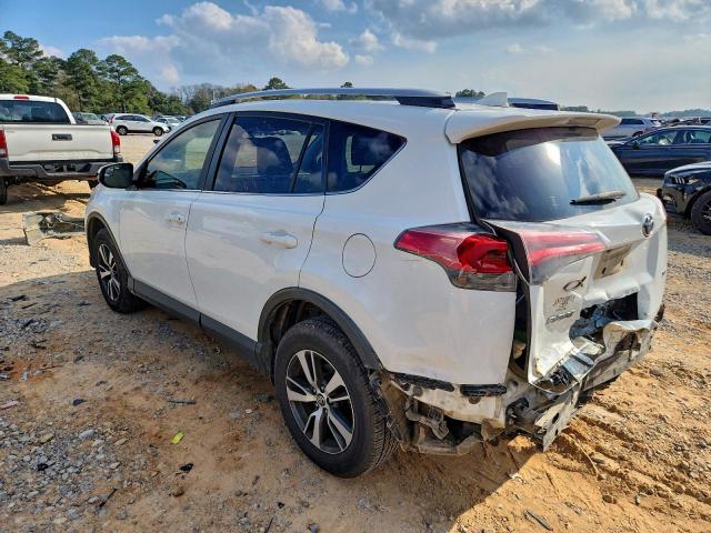 Toyota RAV4 Xle Image 2