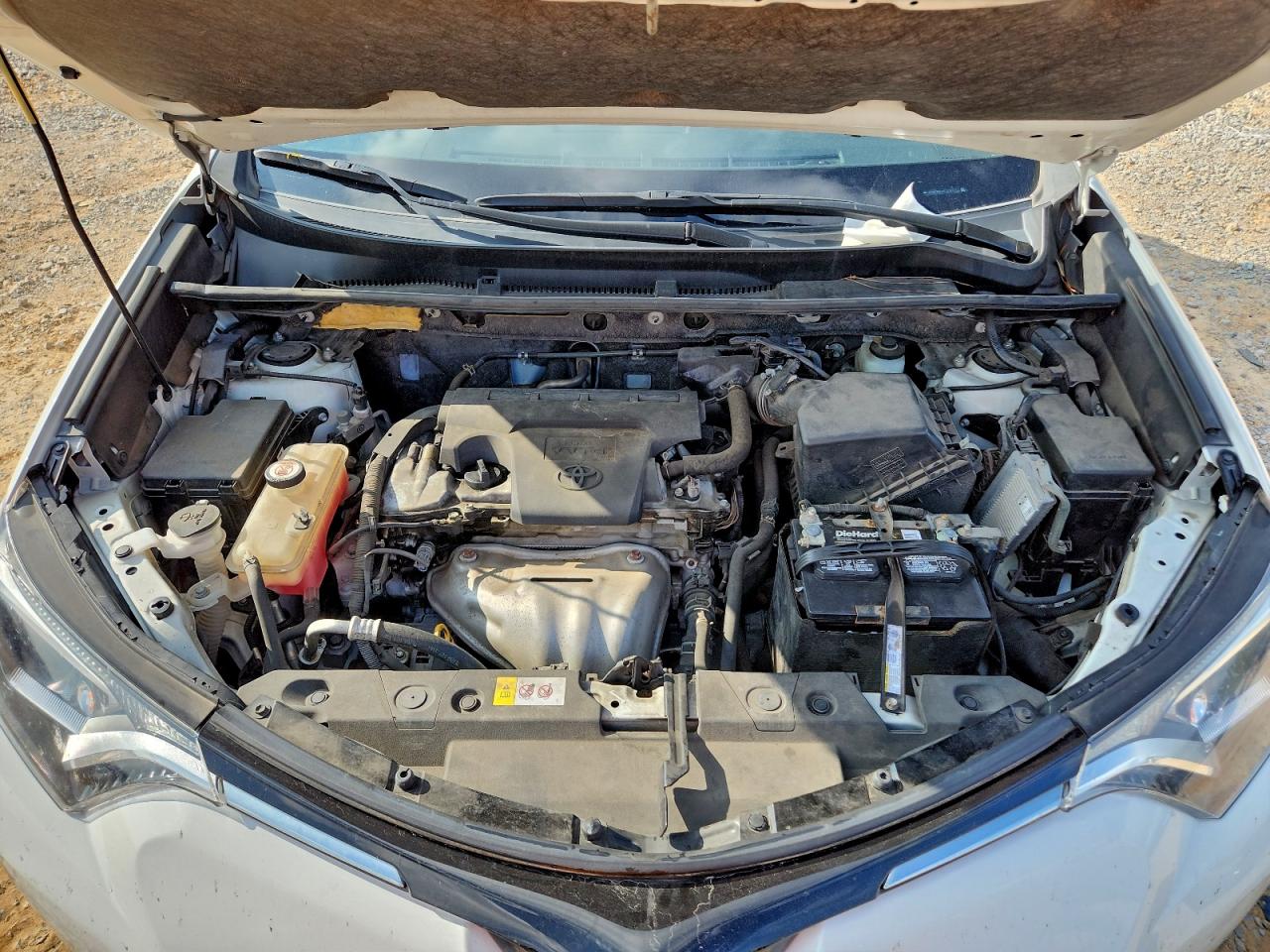 Toyota RAV4 Xle Image 13