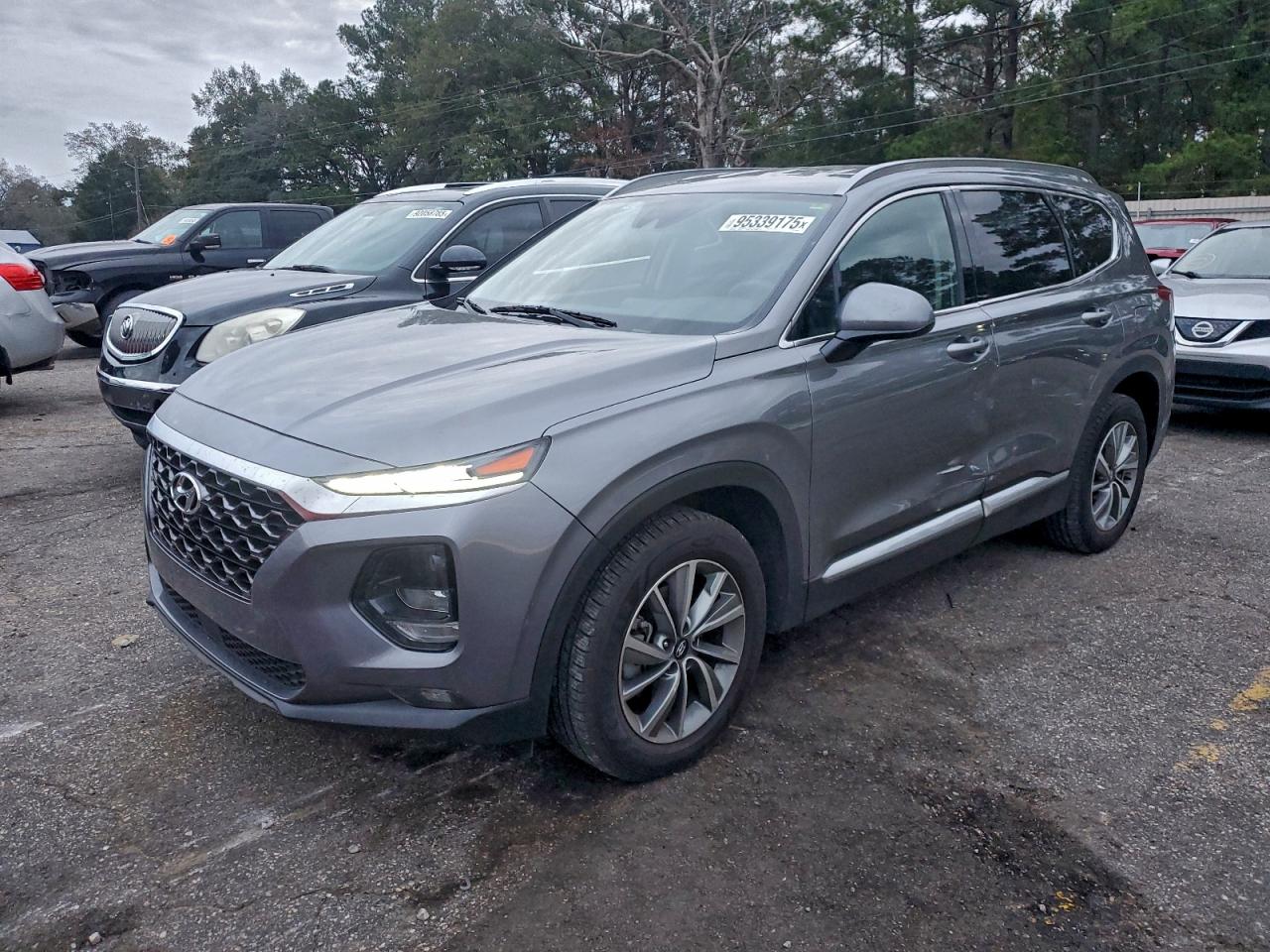 Hyundai SANTA FE Sel Image 1