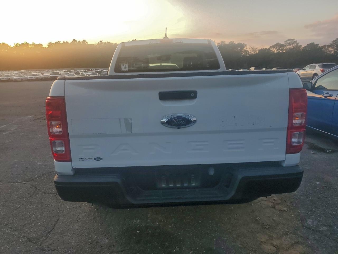 Ford Ranger Xl Image 11