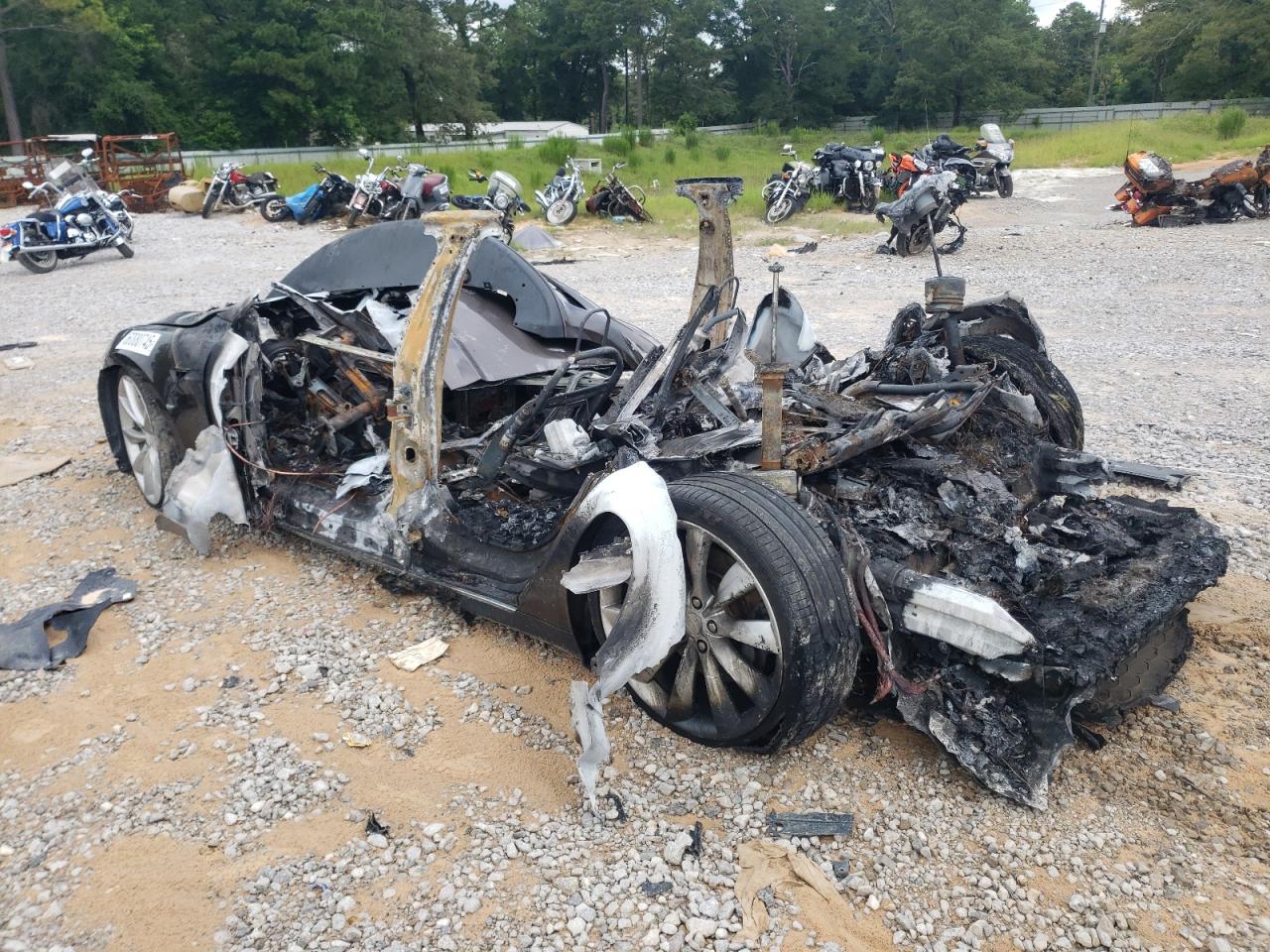 Tesla Model S Image 3