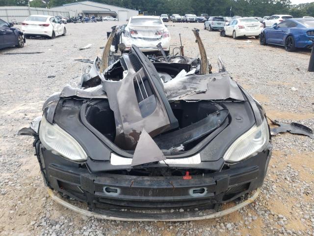 Tesla Model S Image 4