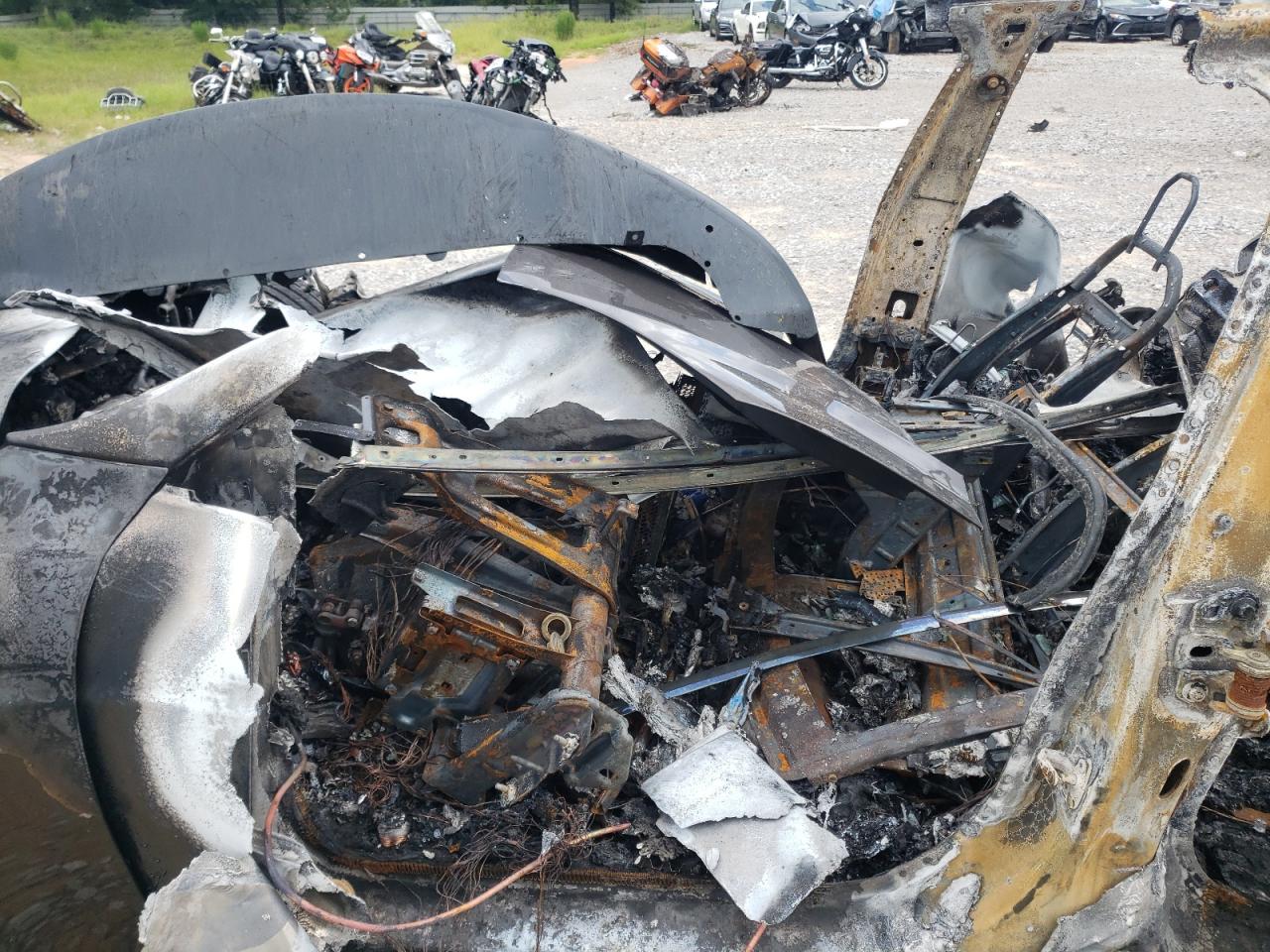 Tesla Model S Image 6