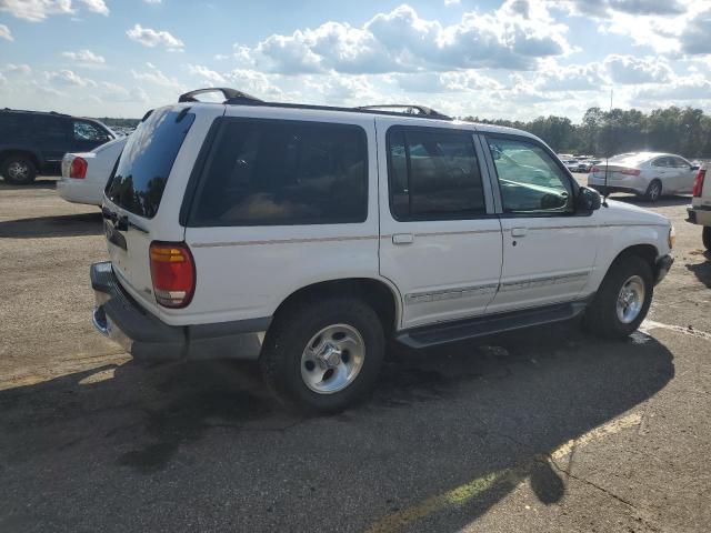 Ford Explorer Image 4