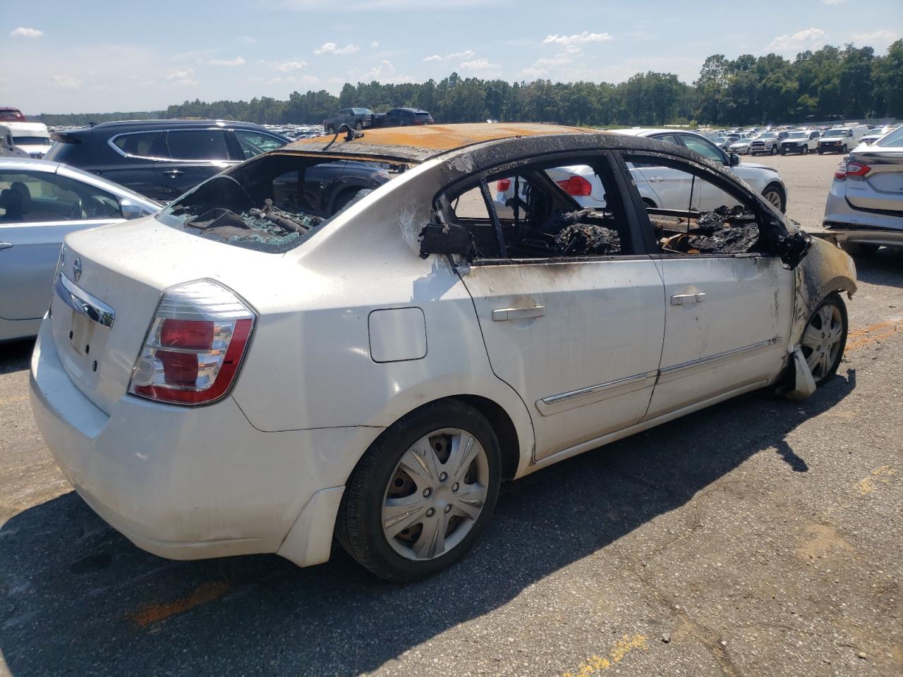 Nissan Sentra 2.0 Image 10