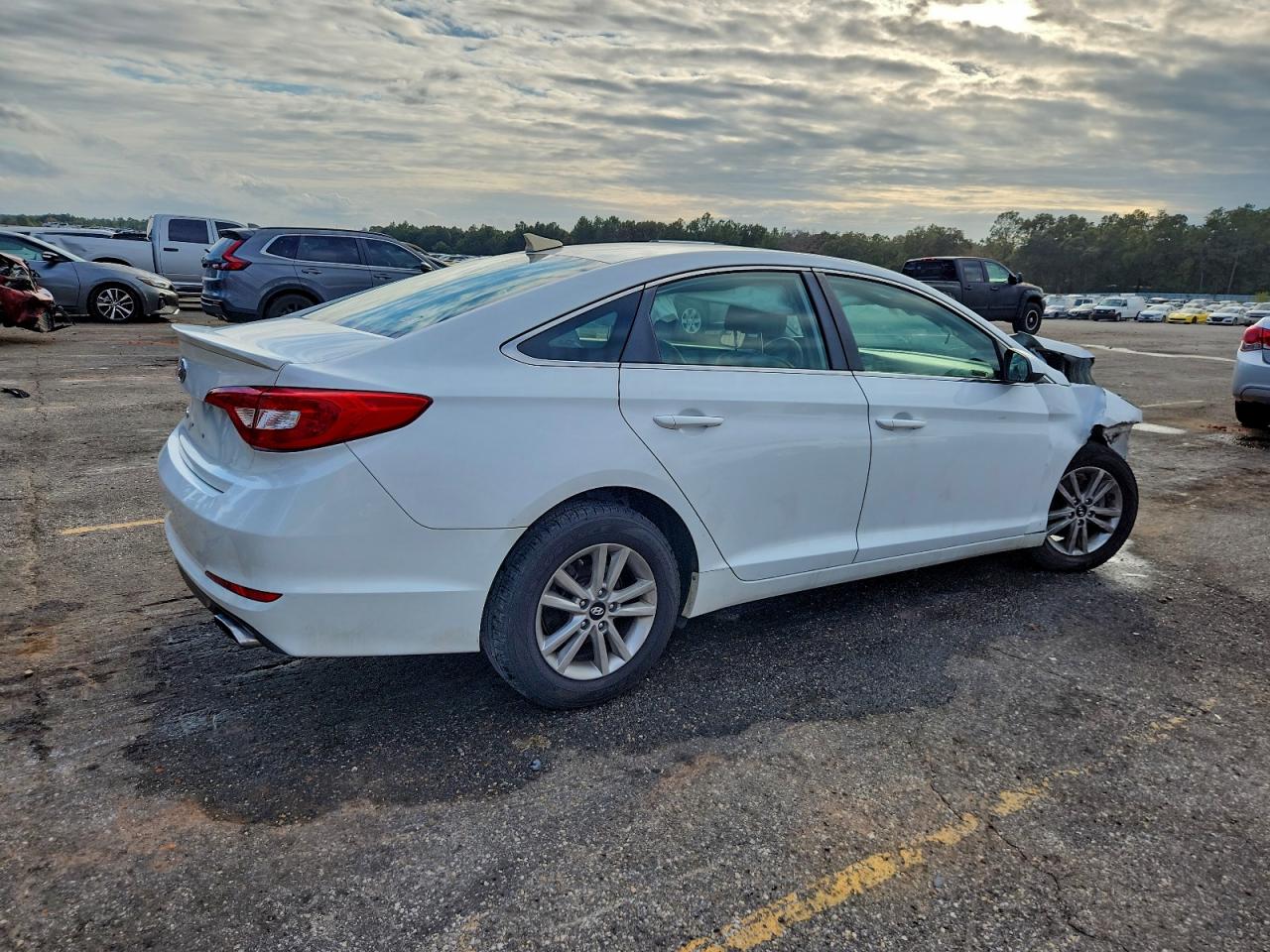 Hyundai SONATA Se Image 12