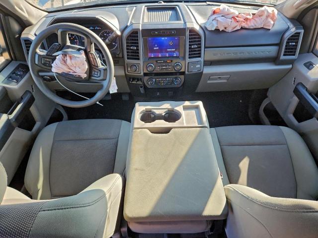 Ford F-250 Super Duty Image 8