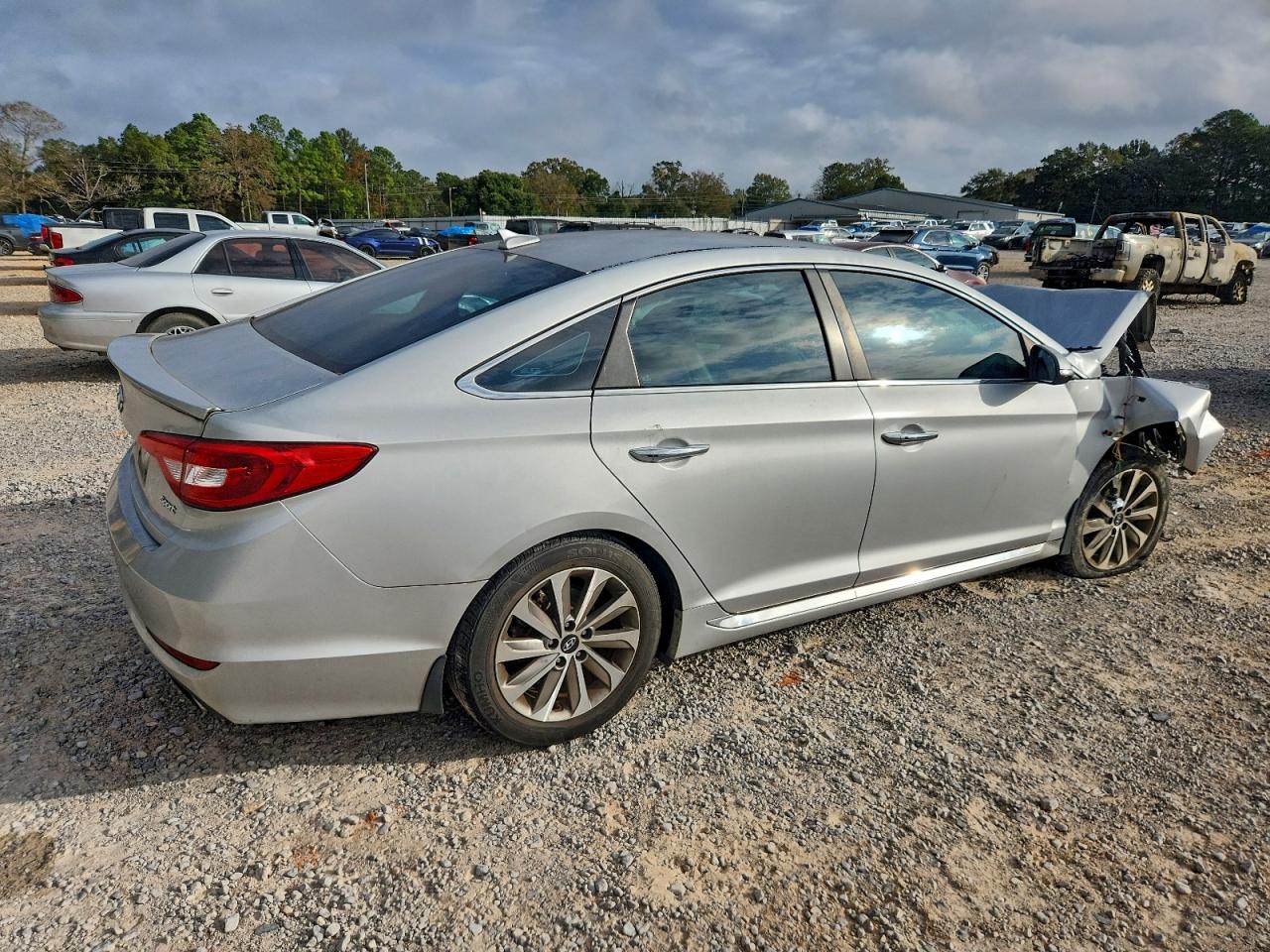 Hyundai SONATA Sport Image 3