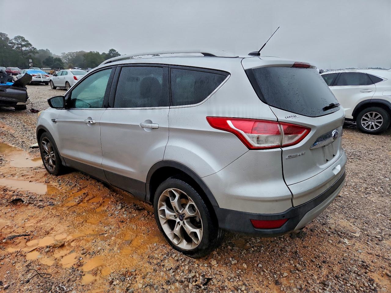Ford Escape Titanium Image 4