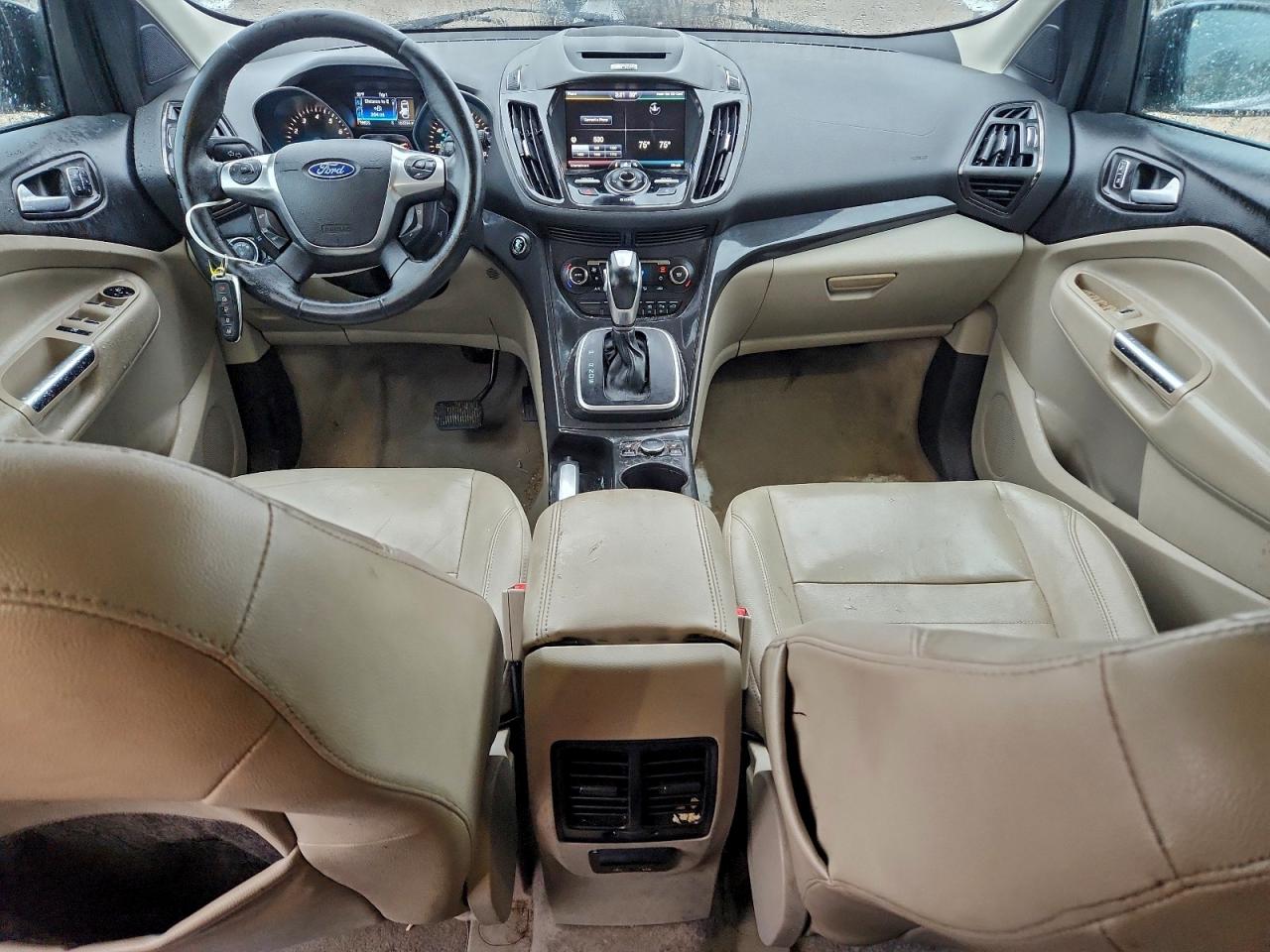 Ford Escape Titanium Image 6