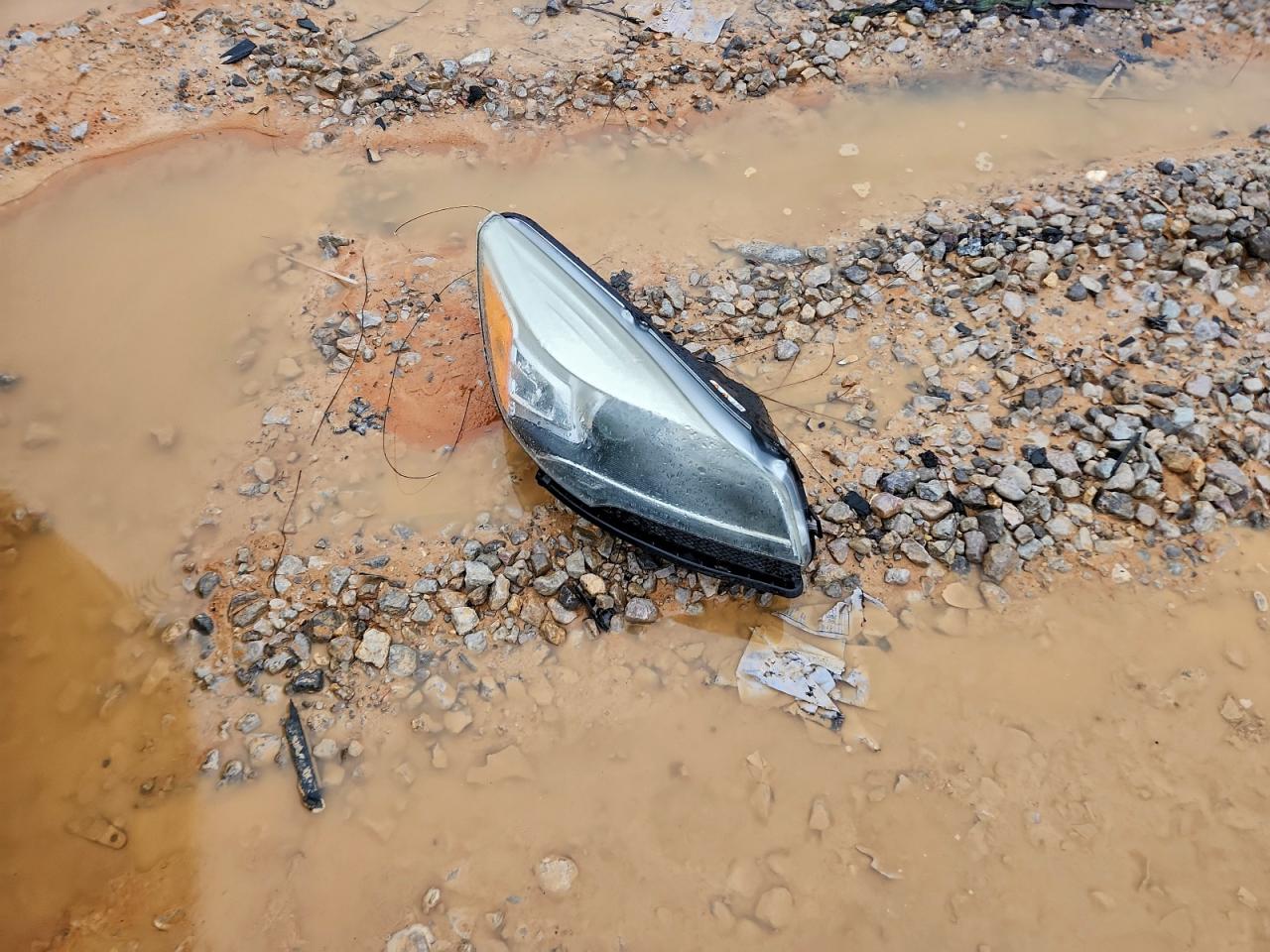 Ford Escape Titanium Image 10