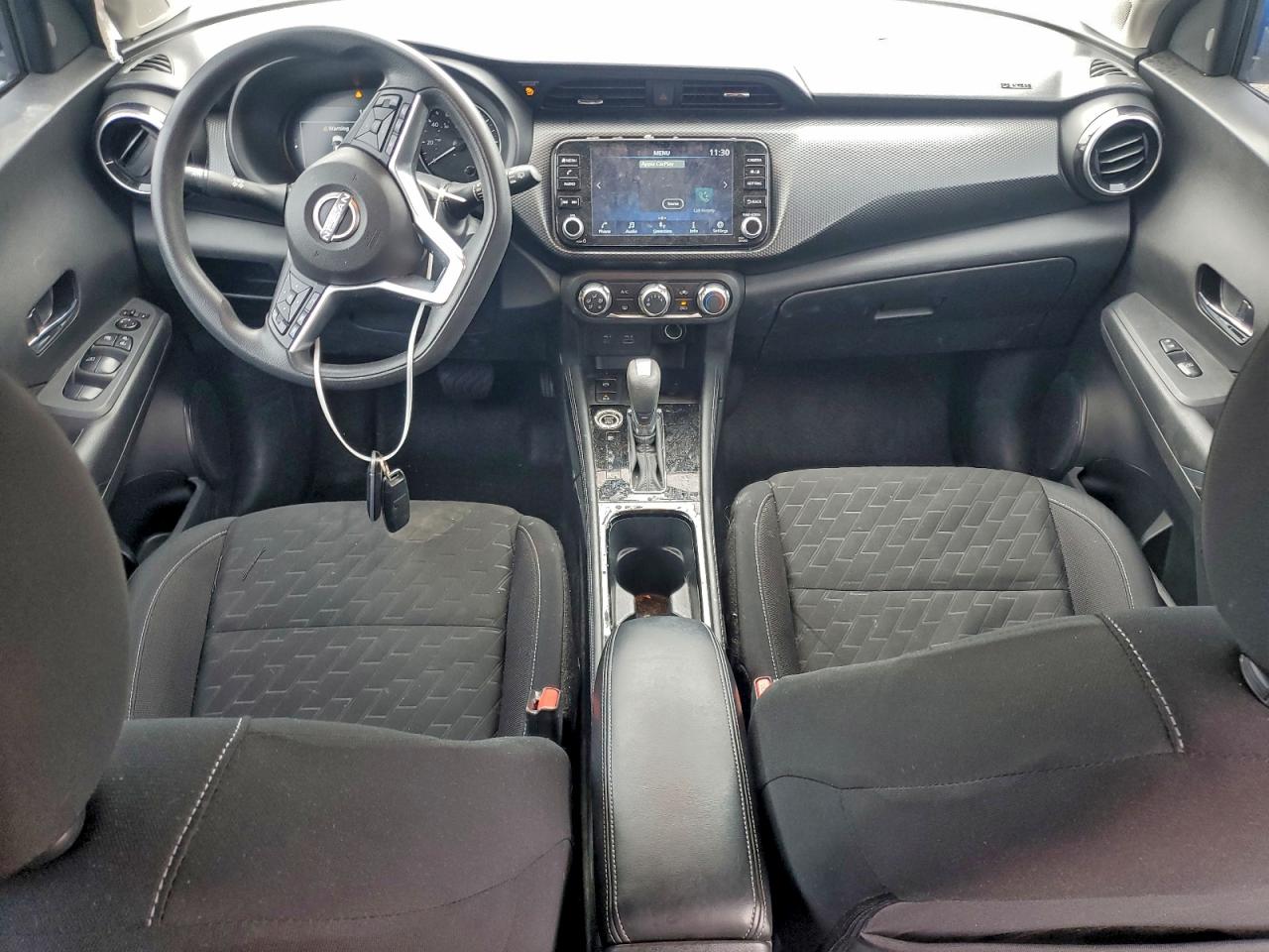 Nissan Kicks Sv Image 13