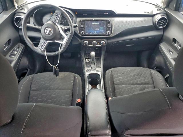 Nissan Kicks Sv Image 13