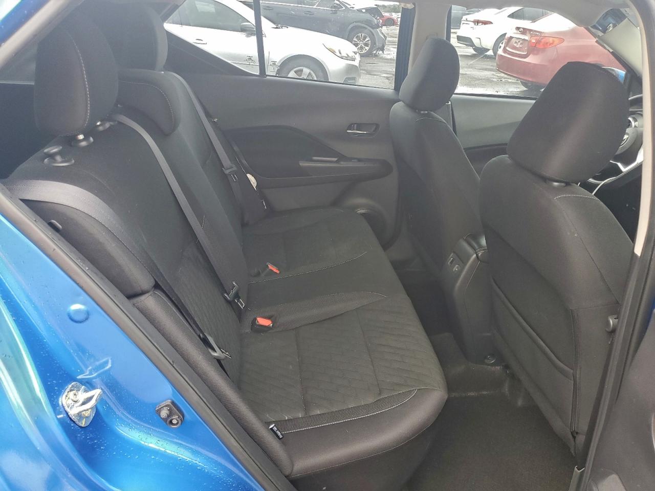 Nissan Kicks Sv Image 9