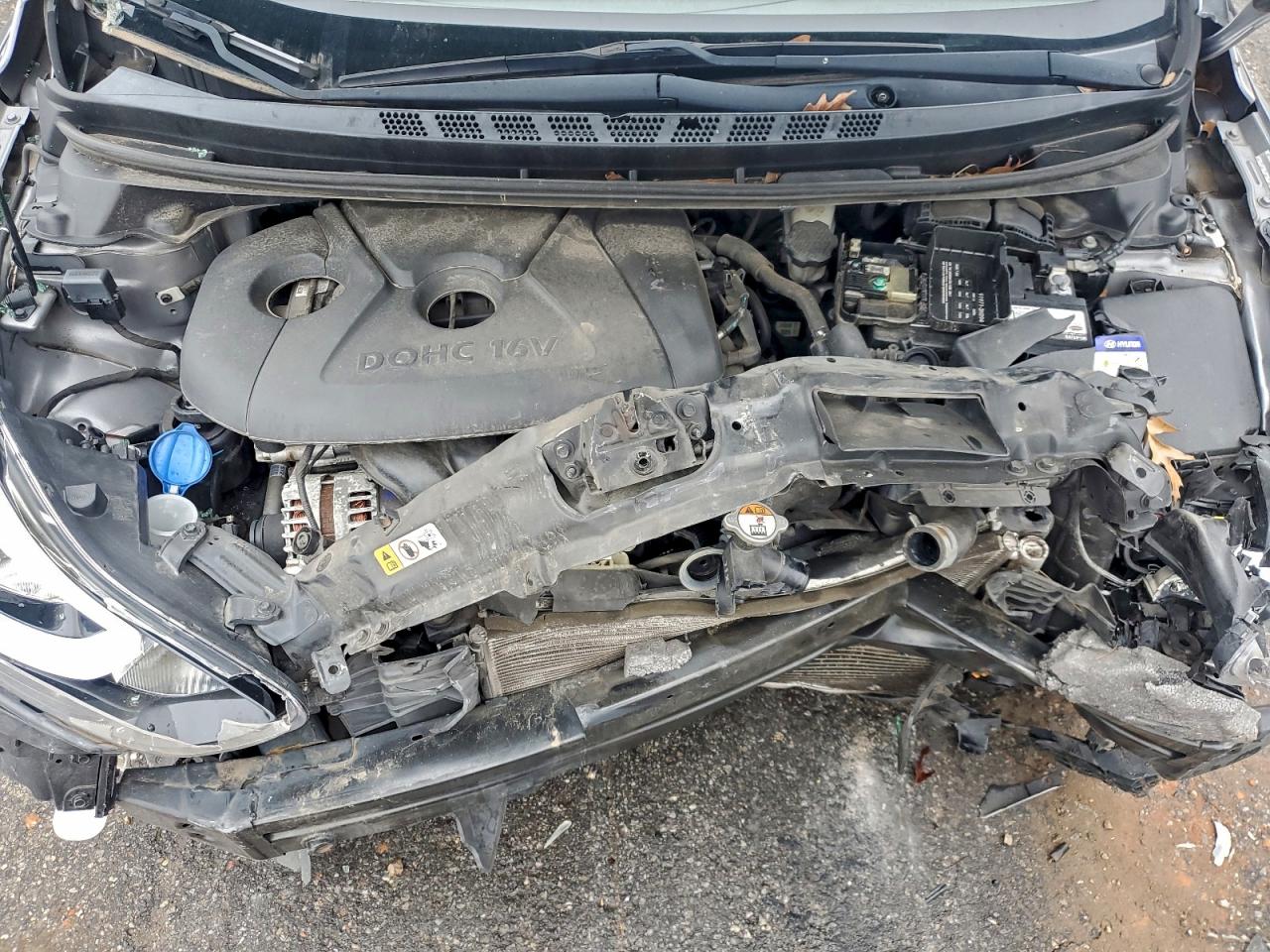 Hyundai ELANTRA Se Image 8