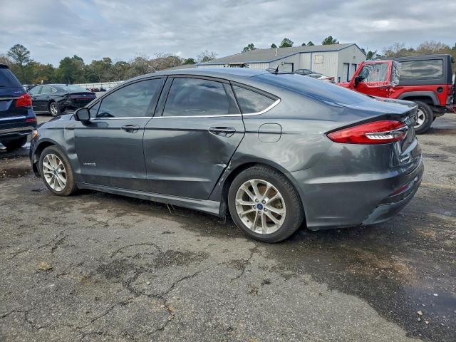 Ford Fusion Se Image 3